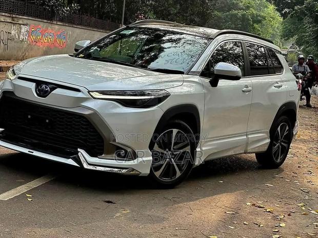 Toyota Corolla Cross 1.8 Hybrid FWD 2021 White