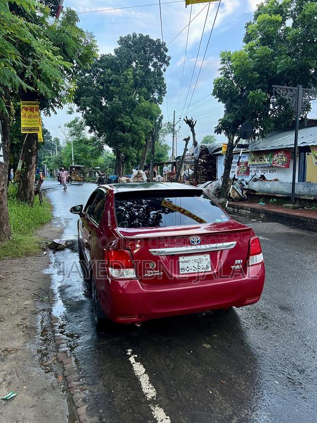 Toyota Axio 1.5 Hybrid 2WD 2014 Maroon