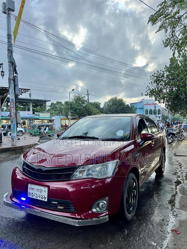 Toyota Axio 1.5 Hybrid 2WD 2014 Maroon