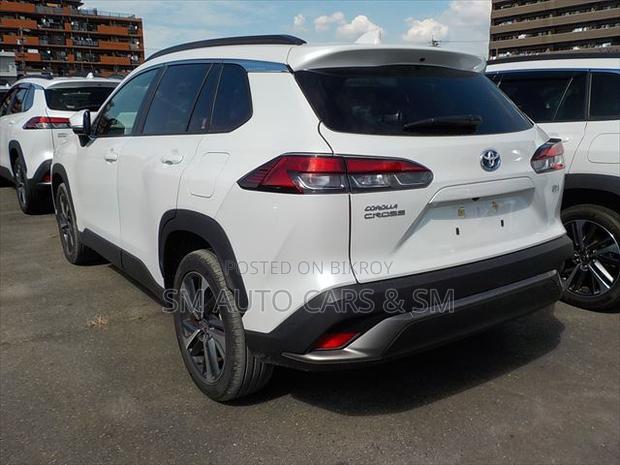 Toyota Corolla Cross 2021 Pearl
