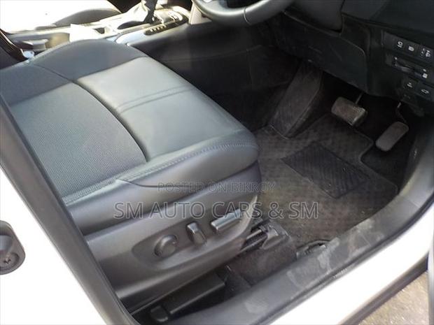 Toyota Corolla Cross 2021 Pearl