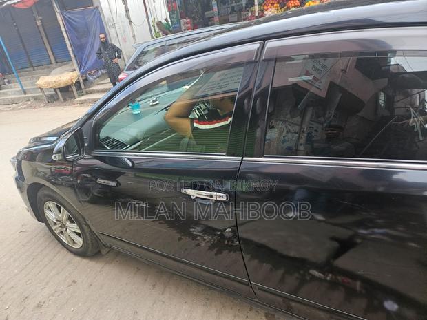Toyota Premio 2018 Black