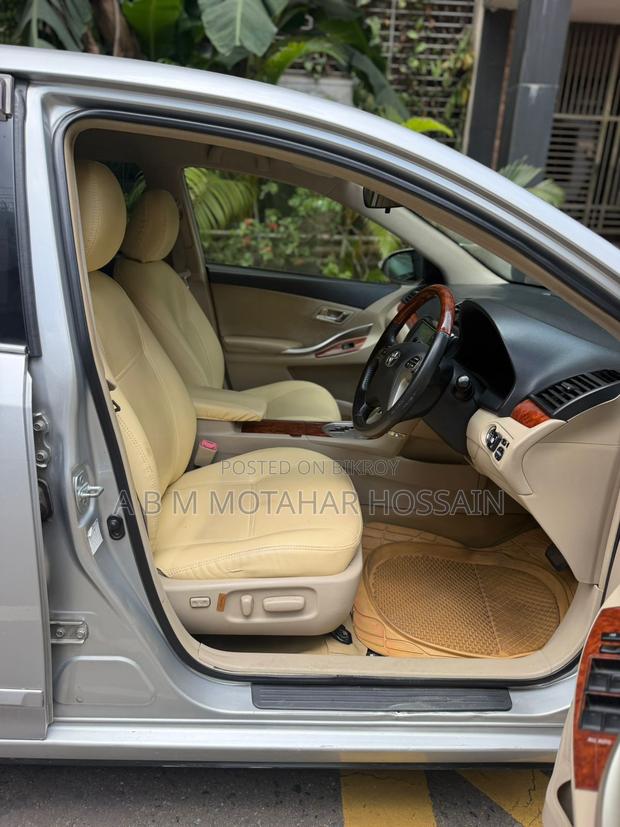 Toyota Premio 1.5 FWD 2013 Silver