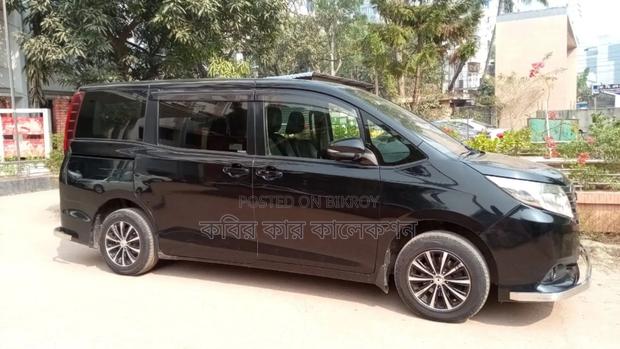 Toyota Noah 2016 Black