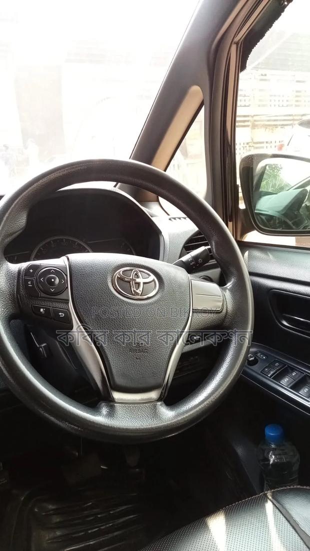 Toyota Noah 2016 Black