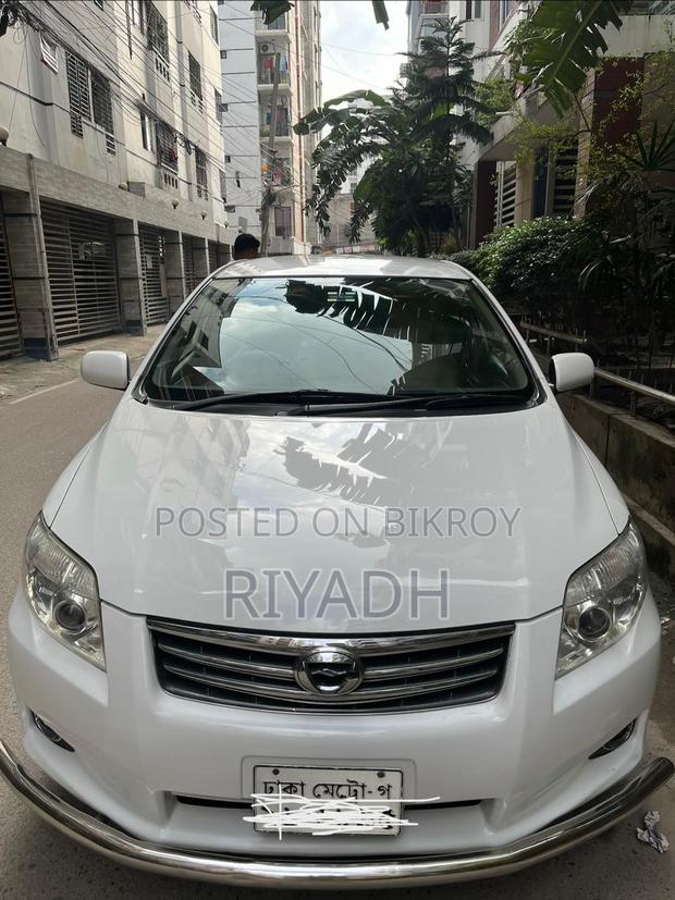 Toyota Axio 2011 White