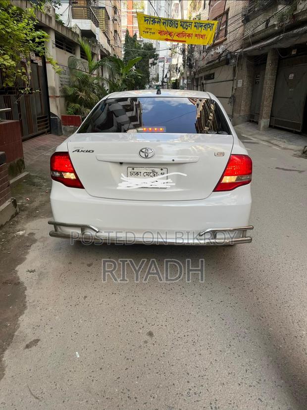 Toyota Axio 2011 White