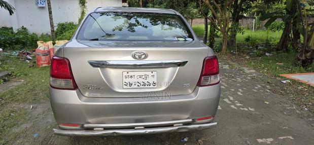 Toyota Axio 1.5 G 2WD 2012 Gold