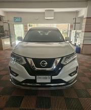 Nissan X-Trail 2.0 Hybrid FWD 2018 Pearl for sale