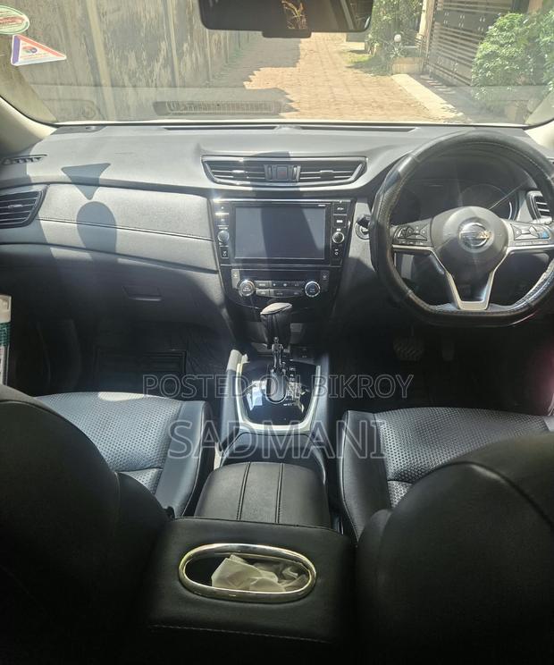 Nissan X-Trail 2.0 Hybrid FWD 2018 Pearl