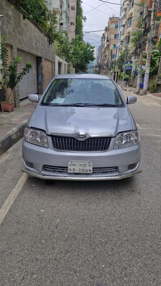 Toyota Corolla 2004 Silver