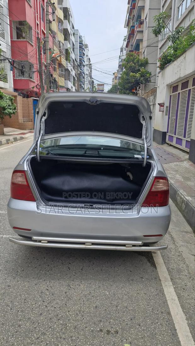 Toyota Corolla 2004 Silver