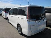 Toyota Esquire 2020 Pearl for sale