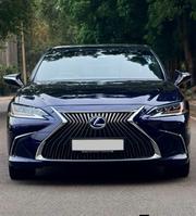 Lexus ES 300h Luxury 2021 Black for sale