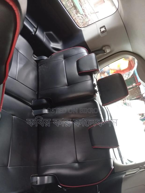 Toyota Esquire 2014 Black