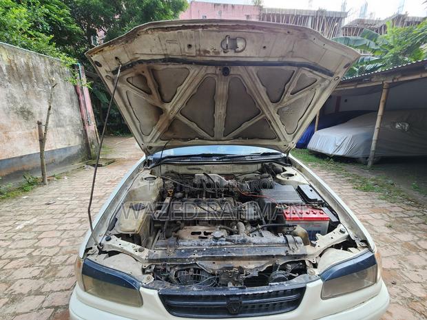 Toyota Corolla Automatic 1997 Pearl