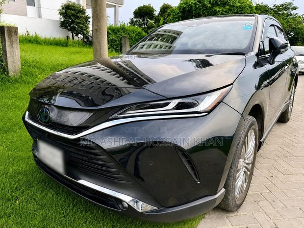 Toyota Harrier 2.5 Hybrid 2021 Black