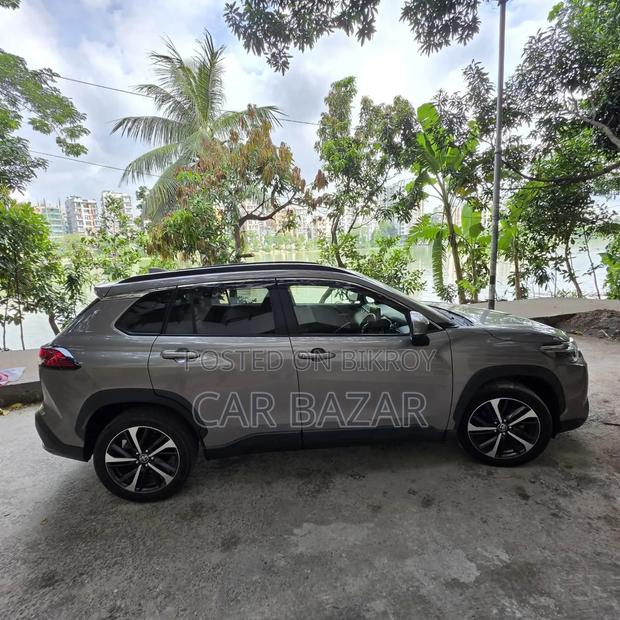 Toyota Corolla Cross 1.8 Hybrid FWD 2021 Brown