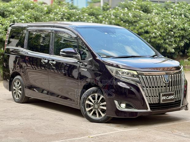 Toyota Esquire 1.8 FWD Hybrid (7 seater) 2018 Purple