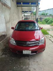 Toyota IST 2003 Maroon for sale