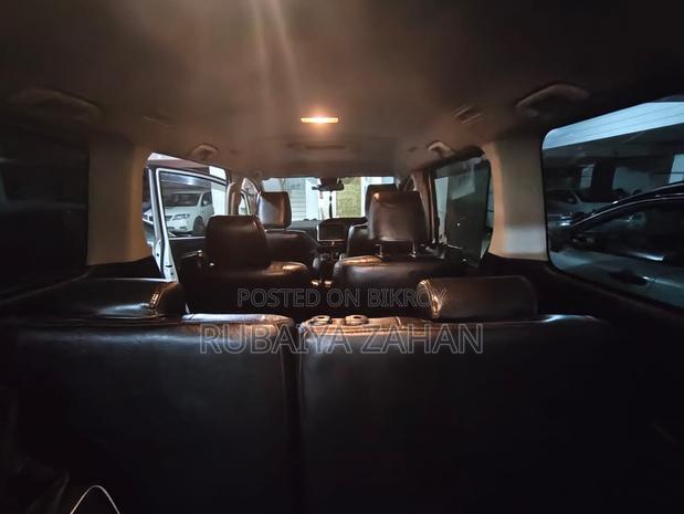 Toyota Noah 2017 Pearl