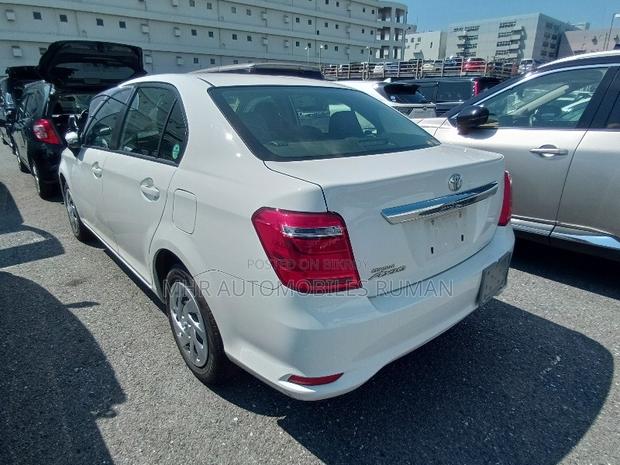 Toyota Axio 2021 White