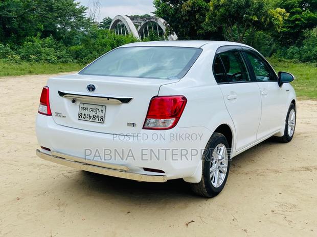 Toyota Axio 2015 Pearl