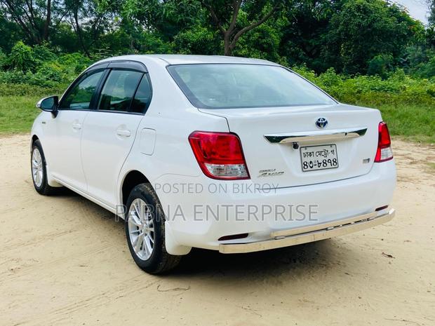 Toyota Axio 2015 Pearl