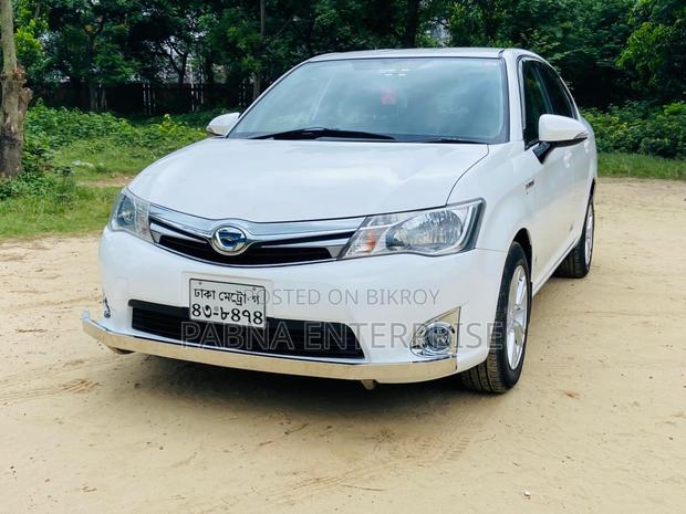 Toyota Axio 2015 Pearl