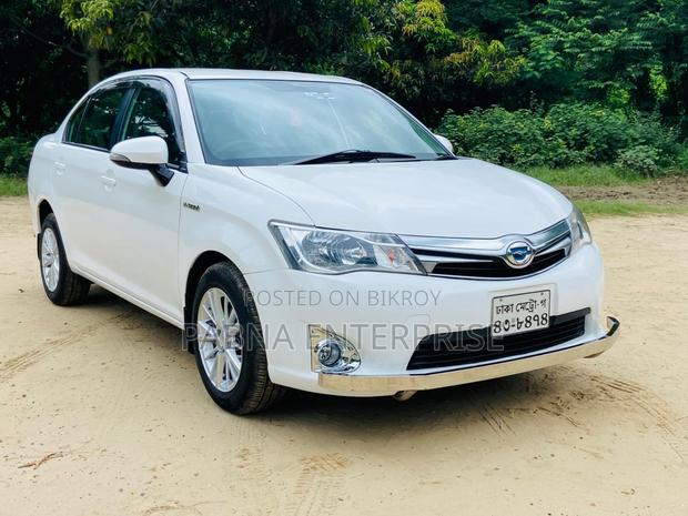 Toyota Axio 2015 Pearl