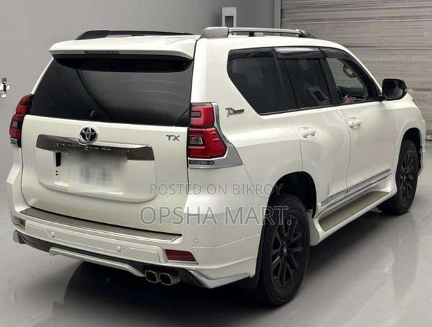 Toyota Land Cruiser Prado 2021 Pearl