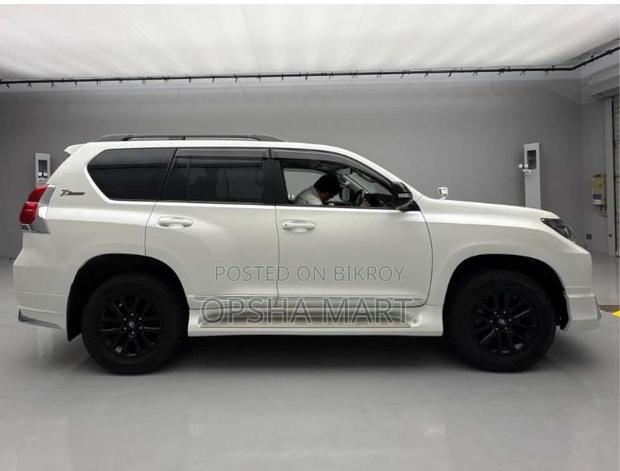Toyota Land Cruiser Prado 2021 Pearl