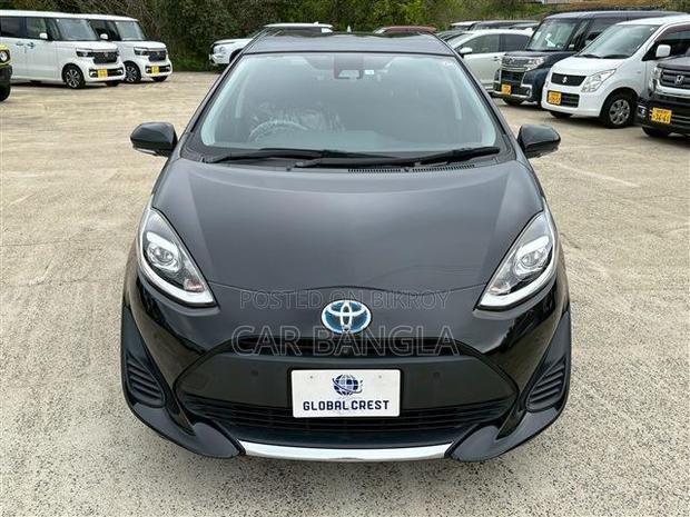 Toyota Aqua 2021 Black