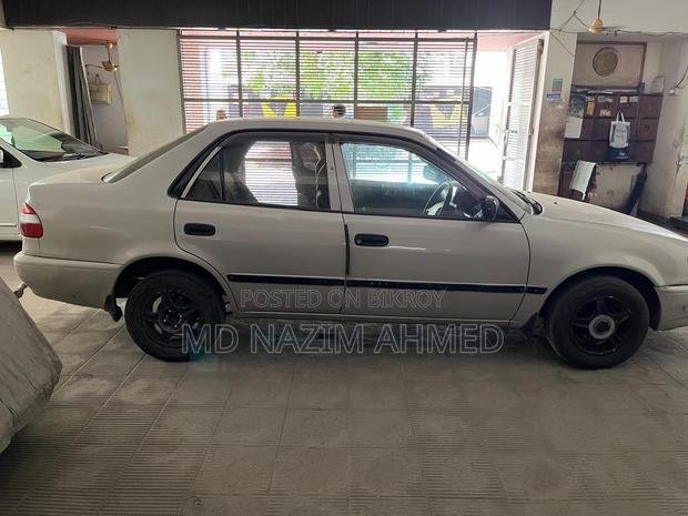 Toyota Corolla X 1.3 Automatic 2000 Silver