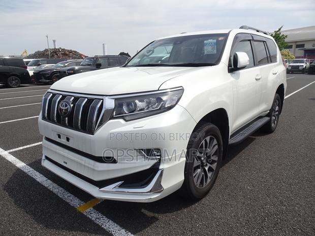 Toyota Land Cruiser Prado 2023 Pearl