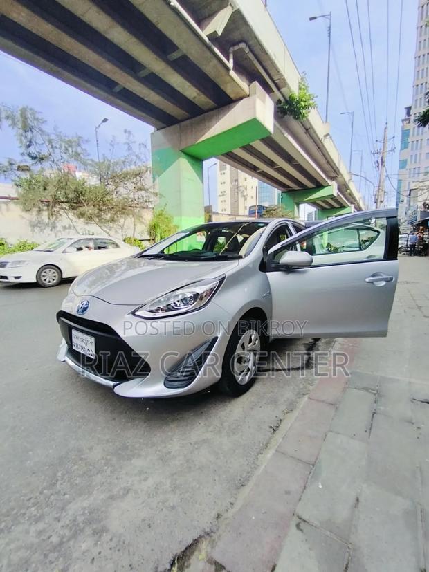 Toyota Aqua 2020 Silver