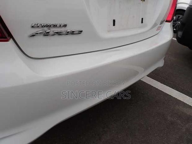 Toyota Axio 2021 White