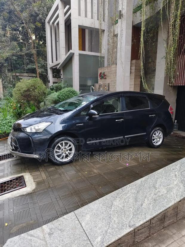 Toyota Prius 2015 Black