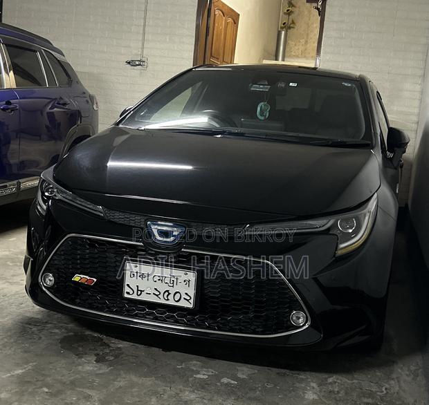 Toyota Corolla SE (1.8L 4cyl 2A) 2019 Black