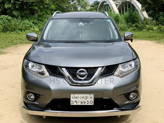 Nissan X-Trail 2.0 Hybrid FWD 2016 Gray