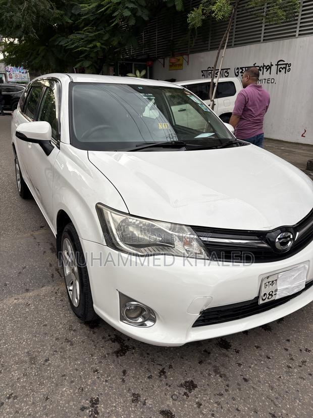 Toyota Corolla Fielder 2013 White