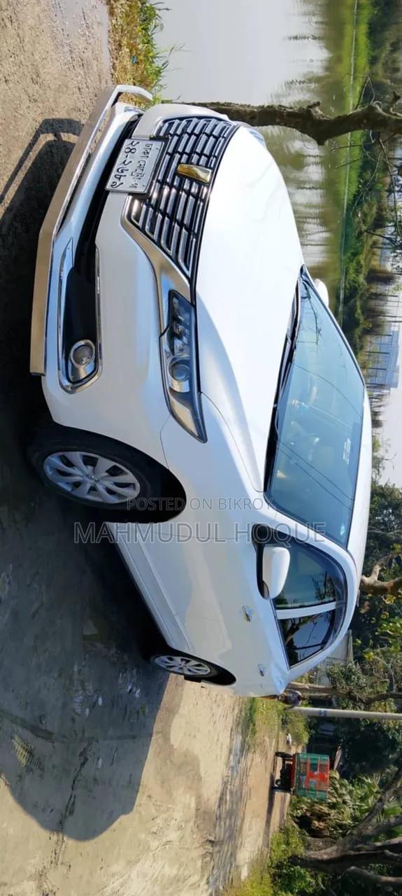 New Toyota Premio 2019 White