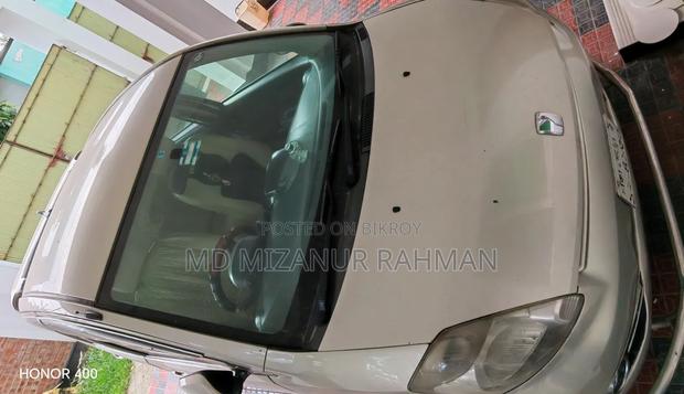 Toyota Passo 2024 Gold