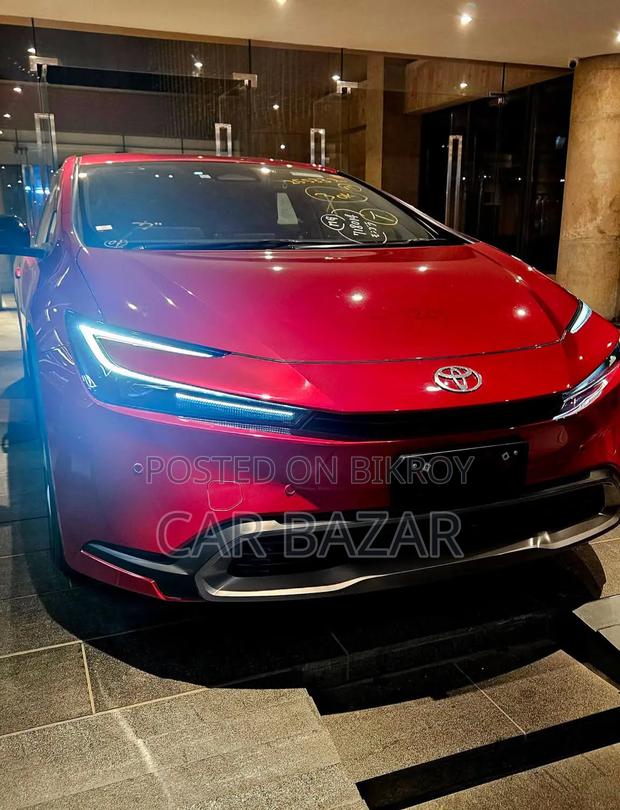 Toyota Prius LE 2023 Red