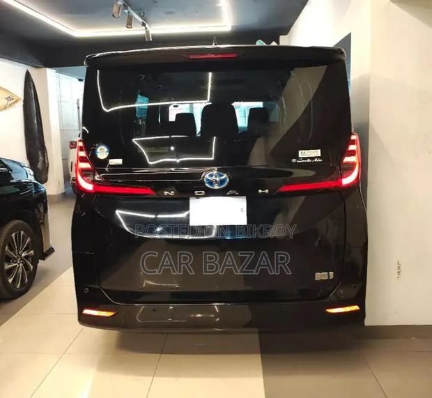 Toyota Noah 2022 Black