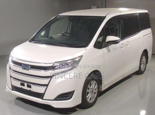 Toyota Noah 2021 Pearl