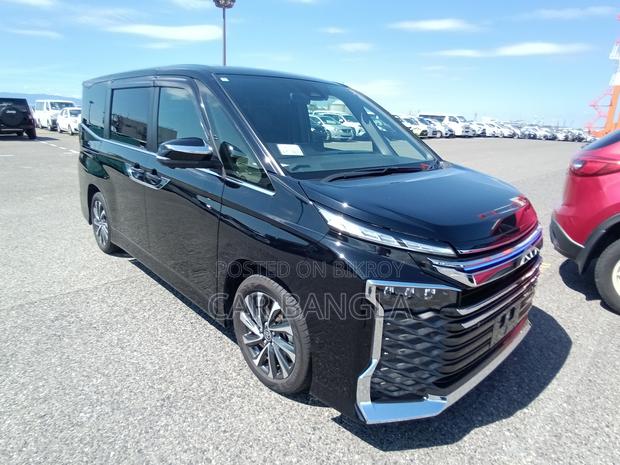 Toyota Voxy 2023 Black