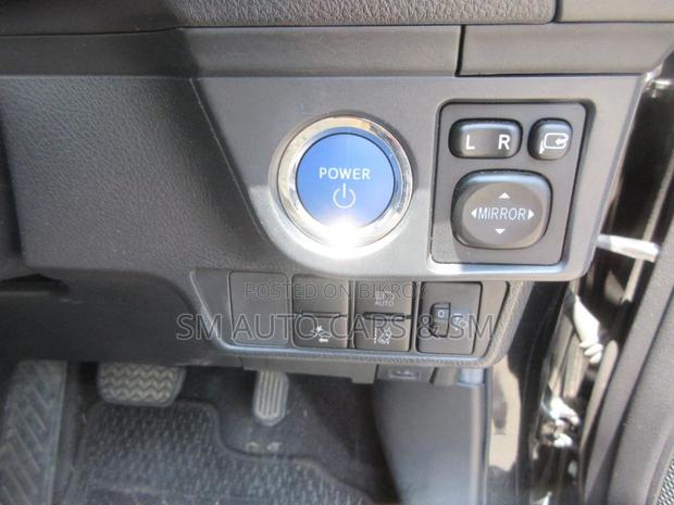 Toyota Axio 2021 Black