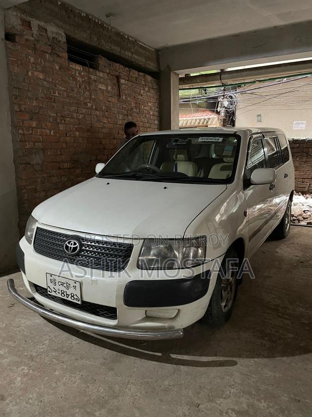Toyota Succeed 2005 Pearl