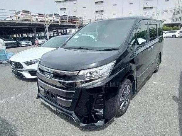 Toyota Noah 2.0 FWD (7 Seater) 2021 Black